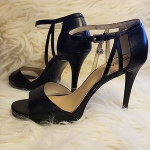 MICHAEL KORS Leather Strappy Sandal